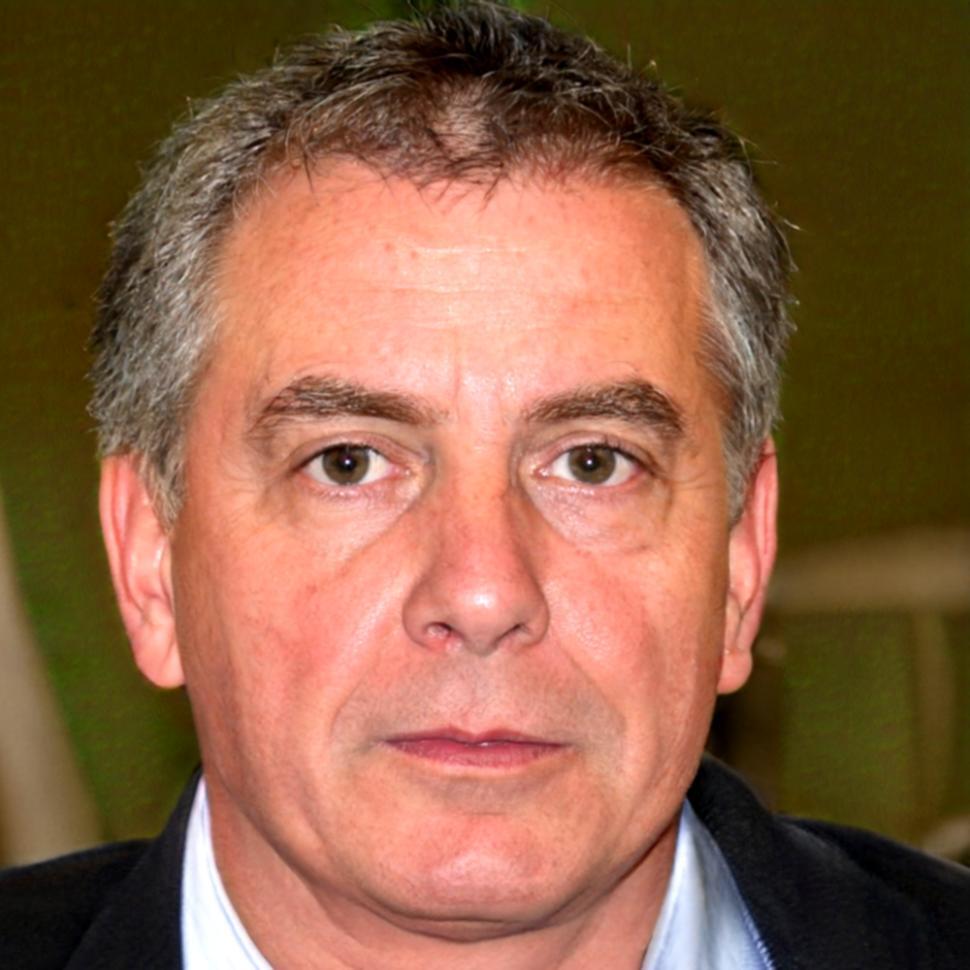 Методист по академическому английскому Ерлан Касымов